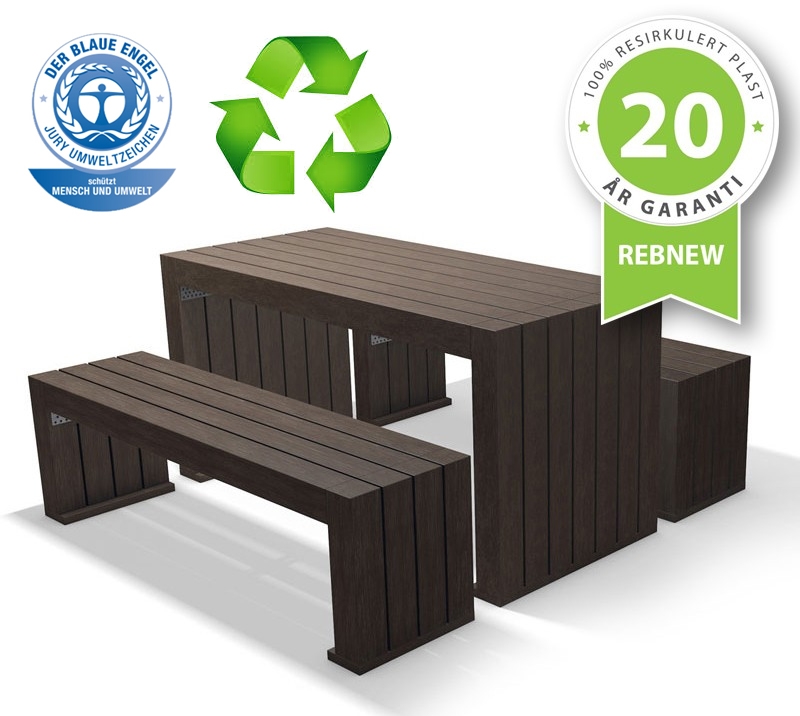Møbler produsert av et fantastisk nytt materiale REBNEW som er laget av 100% resirkulert plast! 